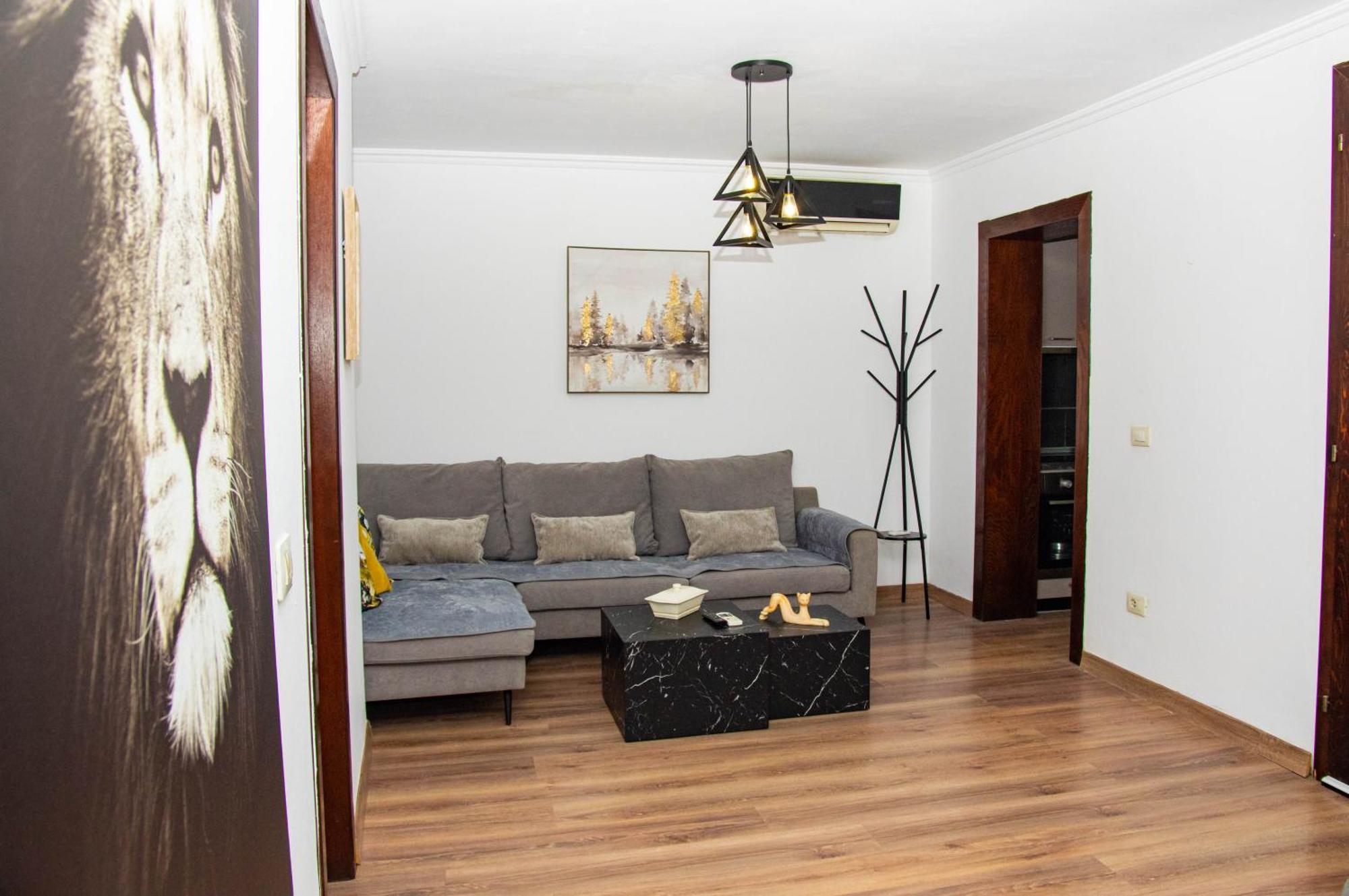 Lucas Central Relaxing House Tiranë Ngoại thất bức ảnh